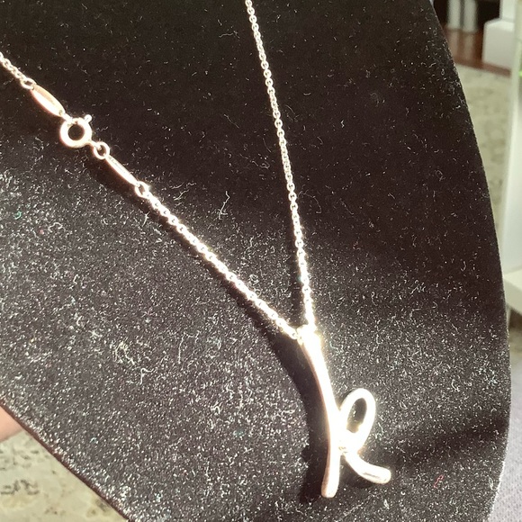 Authentic TIFFANY INITIAL necklace 🌟⭐️🌟 - Picture 10 of 12